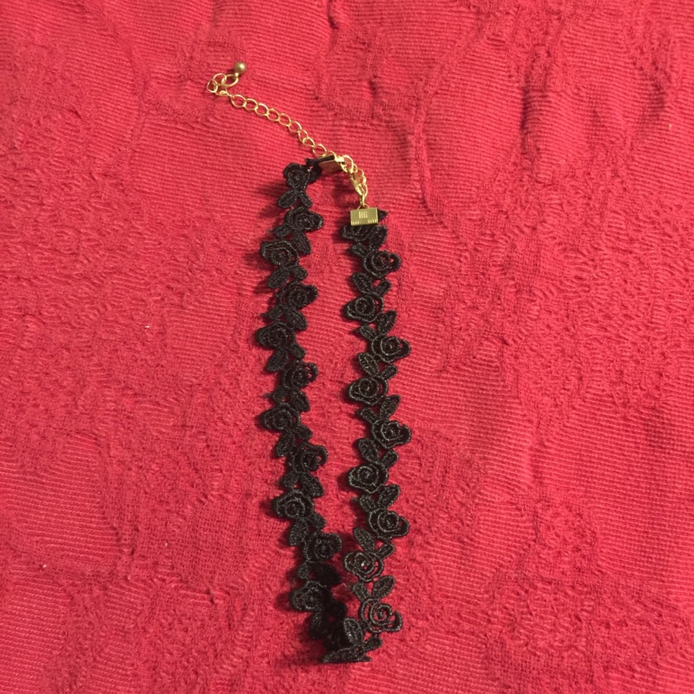 3 choker necklaces